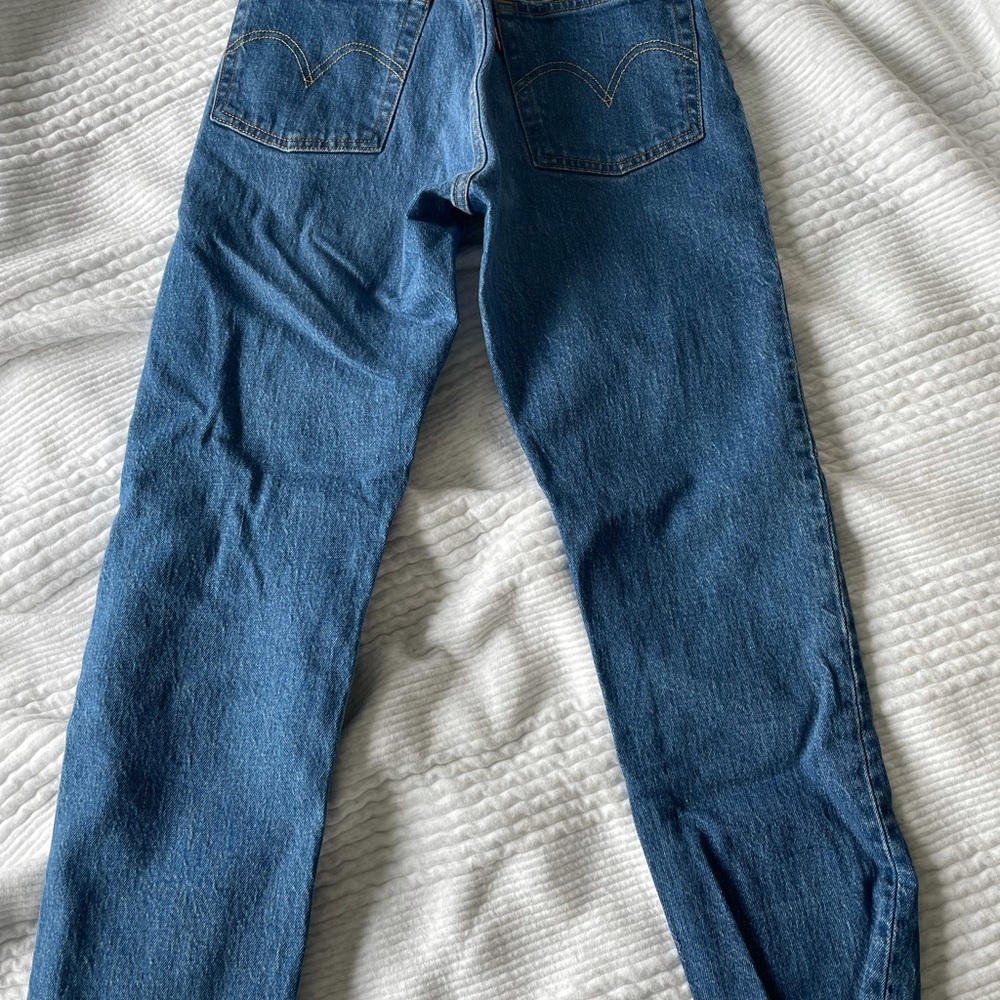 Levi’s® Wedgie High Waist Crop Straight Leg Jeans - Picture 4 of 4